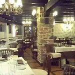 De Ξενοδοχείο 4*