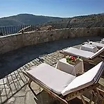 De Ξενοδοχείο 4*